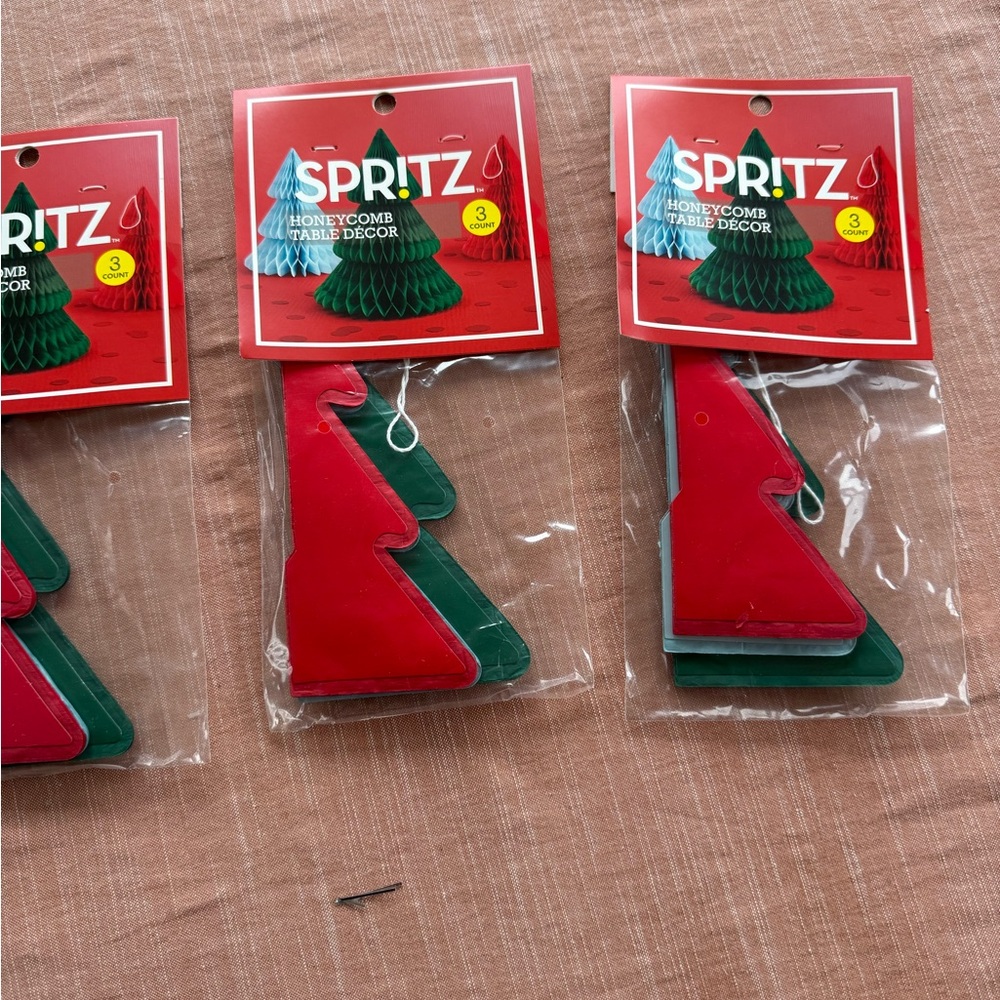 Spritz Red and Green Honeycomb Tree Decor